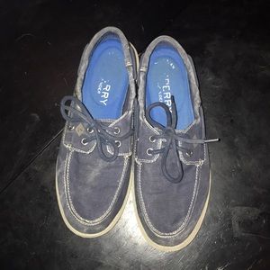 Navy sperry shoes